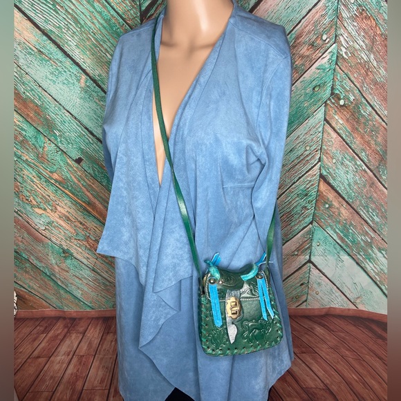 Vintage Made In Mexico Turquoise Leather Mini Saddle Stamped Crossbody Bag - Picture 3 of 12